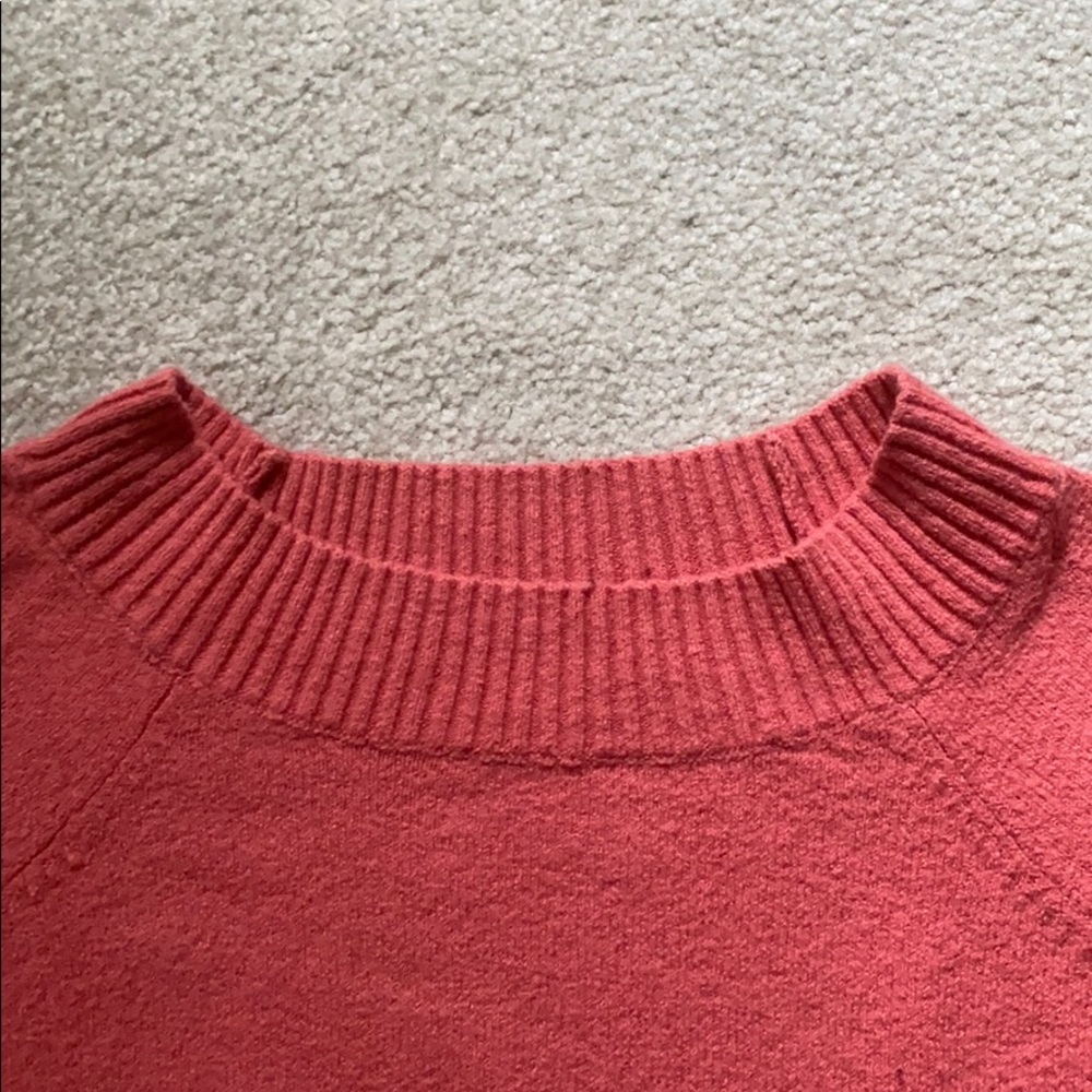 LOFT Sweater - Picture 2 of 6